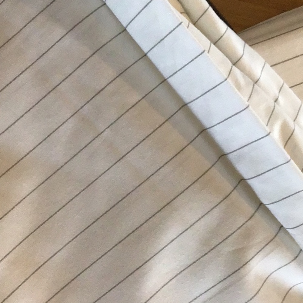 The GOOD SHEET percale cotton pinstripe duvet cover, NWT, beautiful